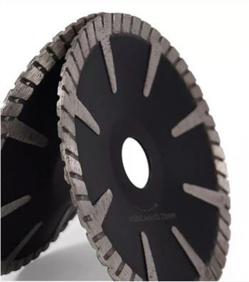 Továrny na diamantové konkávní čepele